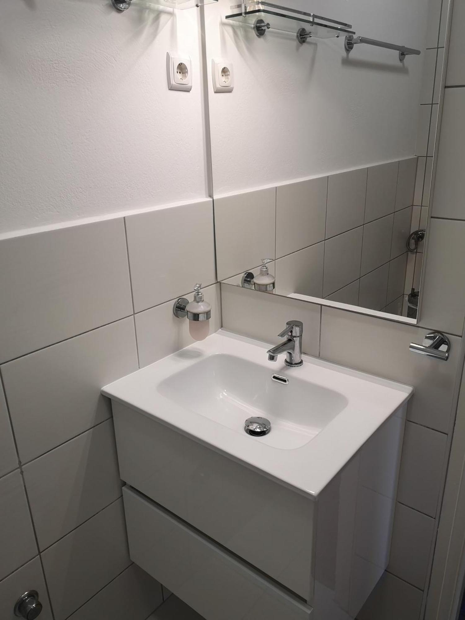 Apartman Kaszas Garden Mosonmagyarovar Exterior photo